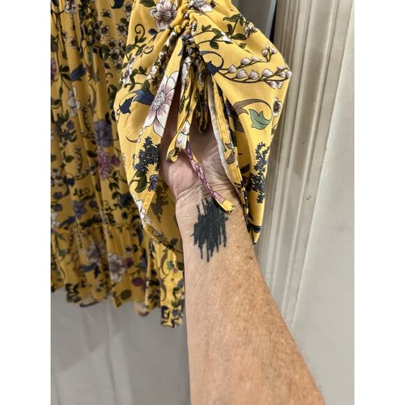 Democracy Yellow Floral Peplum Waist Peasant Top Sz L Cottage Boho - Picture 6 of 8